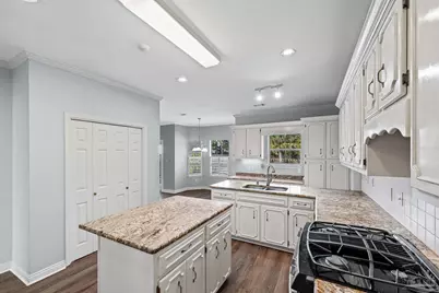 4550 La Jolla, Pensacola, FL 32504 - Photo 11