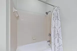 4550 La Jolla, Pensacola, FL 32504 - Photo 43