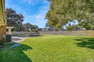 309 Dolphin St, Gulf Breeze, FL 32561 - Photo 43