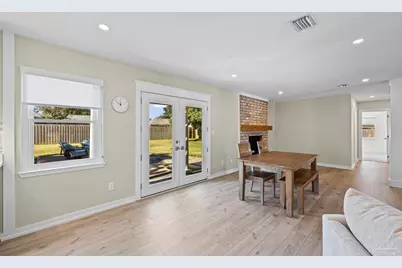 309 Dolphin St, Gulf Breeze, FL 32561 - Photo 21