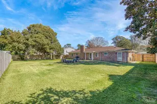 309 Dolphin St, Gulf Breeze, FL 32561 - Photo 3