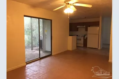 6917 & 6919 Weatherwood Dr, Pensacola, FL 32506 - Photo 3