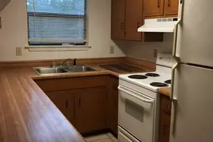 6917 & 6919 Weatherwood Dr, Pensacola, FL 32506 - Photo 11