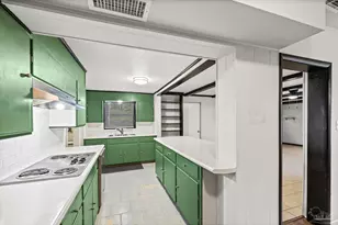 625 Edgecliff Dr, Pensacola, FL 32506 - Photo 7