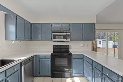 2237 Prytania Cir, Navarre, FL 32566 - Photo 13