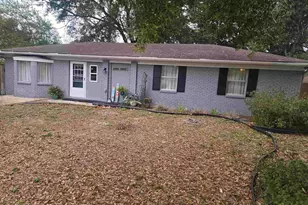 2955 Newton Dr, Pensacola, FL 32503 - Photo 1