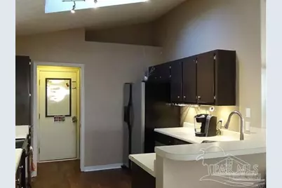 2060 Cambridge Cir, Pensacola, FL 32514 - Photo 3