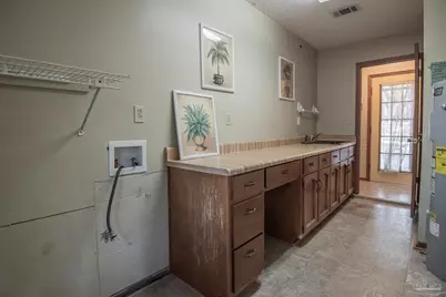 1616 Smithfield Ln, Cantonment, FL 32533 - Photo 5