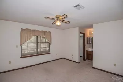 1616 Smithfield Ln, Cantonment, FL 32533 - Photo 31