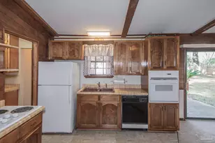 1616 Smithfield Ln, Cantonment, FL 32533 - Photo 41