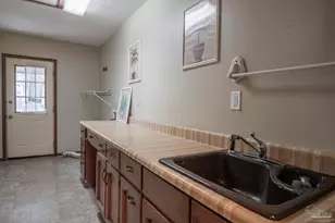 1616 Smithfield Ln, Cantonment, FL 32533 - Photo 43