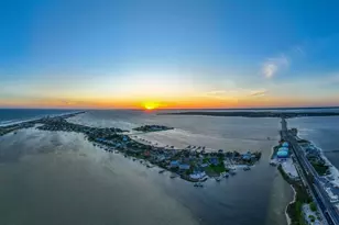 247 Sabine Dr, Pensacola Beach, FL 32561 - Photo 49