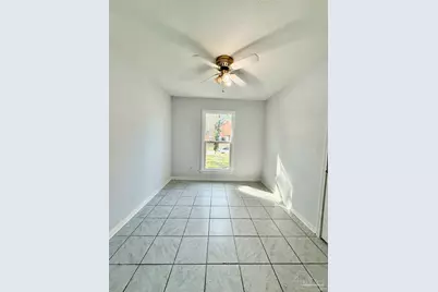 4184 Aqua Vista Dr, Pensacola, FL 32504 - Photo 7