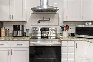 2601 Tinosa Cir, Pensacola, FL 32526 - Photo 11