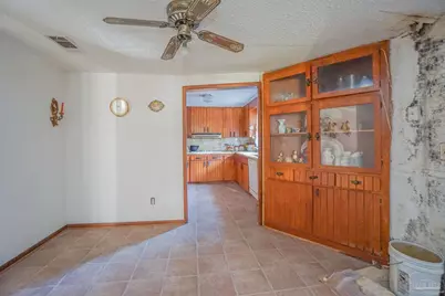 6971 Jefferson Ave, Century, FL 32535 - Photo 9