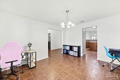 8501 Island Dr, Navarre, FL 32566 - Photo 3