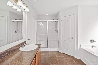 8501 Island Dr, Navarre, FL 32566 - Photo 11