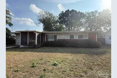 6517 Robin Ave, Milton, FL 32570 - Photo 1
