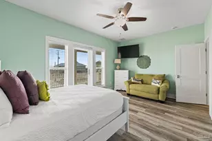 8162 Gulf Blvd, Navarre Beach, FL 32566 - Photo 27