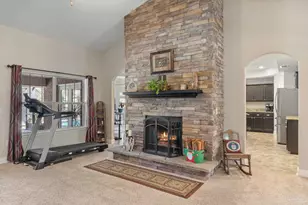 7048 Flintwood St, Navarre, FL 32566 - Photo 7