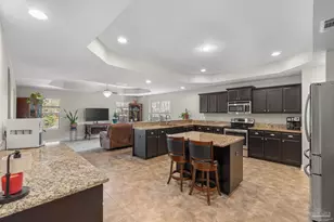 7048 Flintwood St, Navarre, FL 32566 - Photo 11