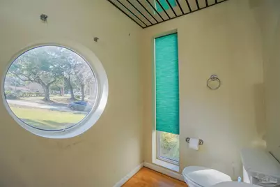 4690 Peacock Dr, Pensacola, FL 32504 - Photo 23