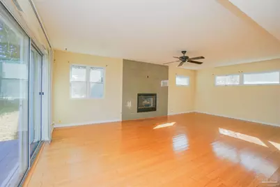 4690 Peacock Dr, Pensacola, FL 32504 - Photo 17