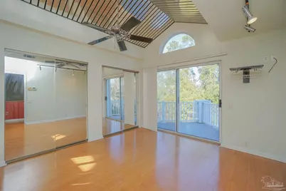 4690 Peacock Dr, Pensacola, FL 32504 - Photo 43