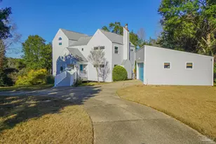 4690 Peacock Dr, Pensacola, FL 32504 - Photo 5