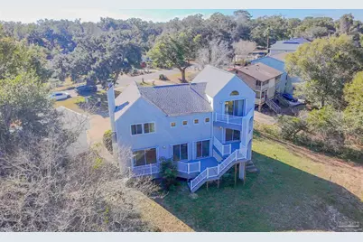 4690 Peacock Dr, Pensacola, FL 32504 - Photo 3