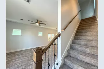 949 W Gregory St, Pensacola, FL 32502 - Photo 5