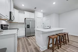 2946 Overcup St, Pensacola, FL 32514 - Photo 5