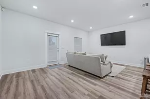 2946 Overcup St, Pensacola, FL 32514 - Photo 9