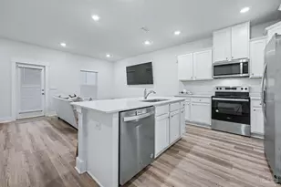 2946 Overcup St, Pensacola, FL 32514 - Photo 3