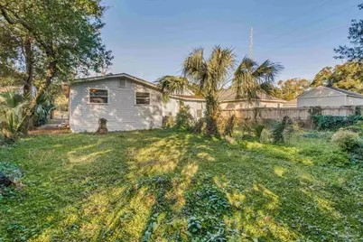 812 N D St, Pensacola, FL 32501 - Photo 23
