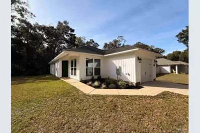 171 Calvert Oaks Dr, Pensacola, FL 32514 - Photo 1