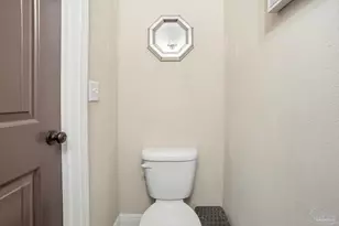 1758 Waterford Sound Blvd, Gulf Breeze, FL 32563 - Photo 25