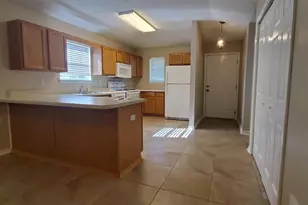 2520 Trailwood Dr, Pensacola, FL 32526 - Photo 3