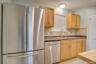 9880 Creet Cir, Navarre, FL 32566 - Photo 17