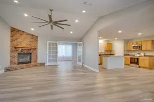 9880 Creet Cir, Navarre, FL 32566 - Photo 5