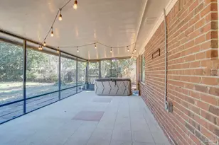 9880 Creet Cir, Navarre, FL 32566 - Photo 29