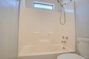 9880 Creet Cir, Navarre, FL 32566 - Photo 25