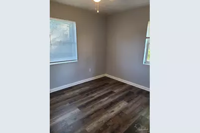 5549 Mayfair Dr, Pensacola, FL 32506 - Photo 7