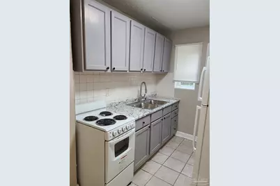 612 McCarroll Rd #B, Pensacola, FL 32507 - Photo 5