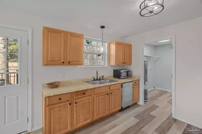 2920 W Gonzalez St, Pensacola, FL 32505 - Photo 9