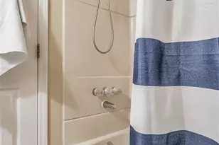 683 Nautilus Ct, Fort Walton Beach, FL 32548 - Photo 21