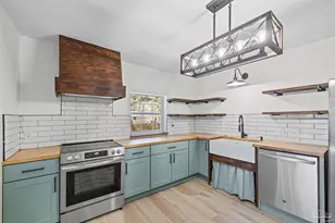 5324 Cathy St, Milton, FL 32583 - Photo 3