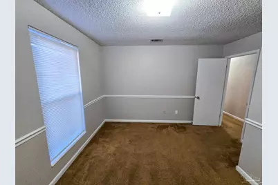 1109 Sussex Ln, Pensacola, FL 32514 - Photo 11