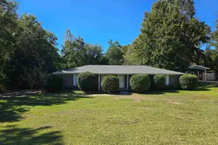 1109 Sussex Ln, Pensacola, FL 32514 - Photo 1
