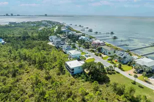 332 Deer Point Dr, Gulf Breeze, FL 32561 - Photo 57